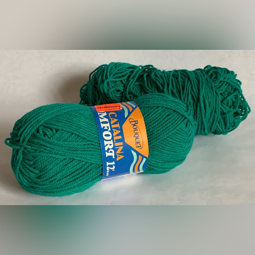 CATALINA COMFORT 12 green turquoise Color 5547 Lot 628 50g Acrylic Skein +extras